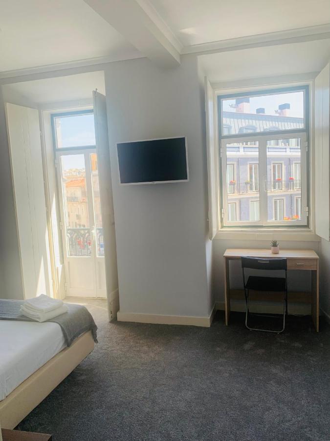 Sao Lazaro Bhuiyan Family Host Hotel Lisbon Luaran gambar