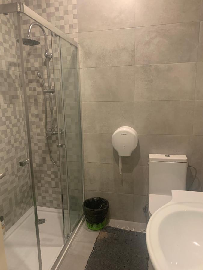 Sao Lazaro Bhuiyan Family Host Hotel Lisbon Luaran gambar