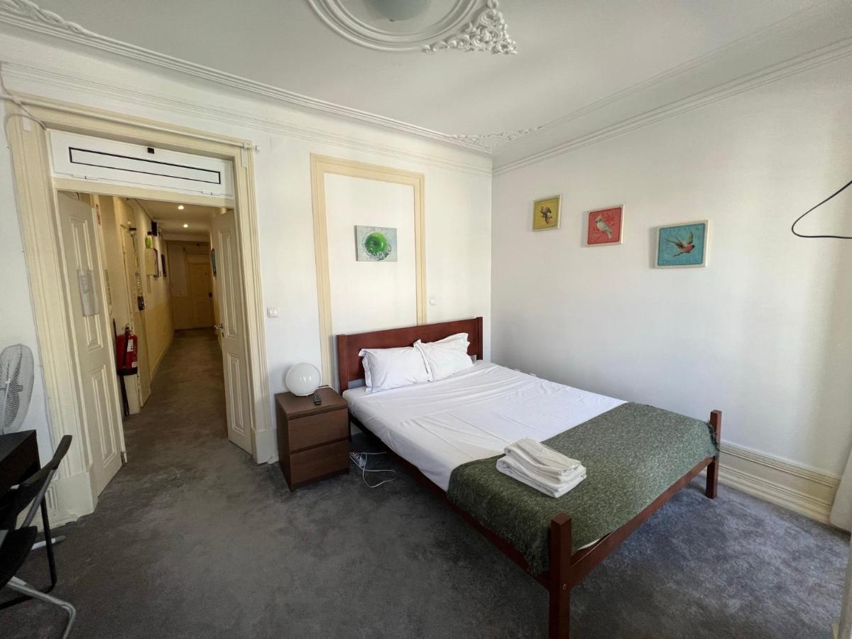 Sao Lazaro Bhuiyan Family Host Hotel Lisbon Luaran gambar