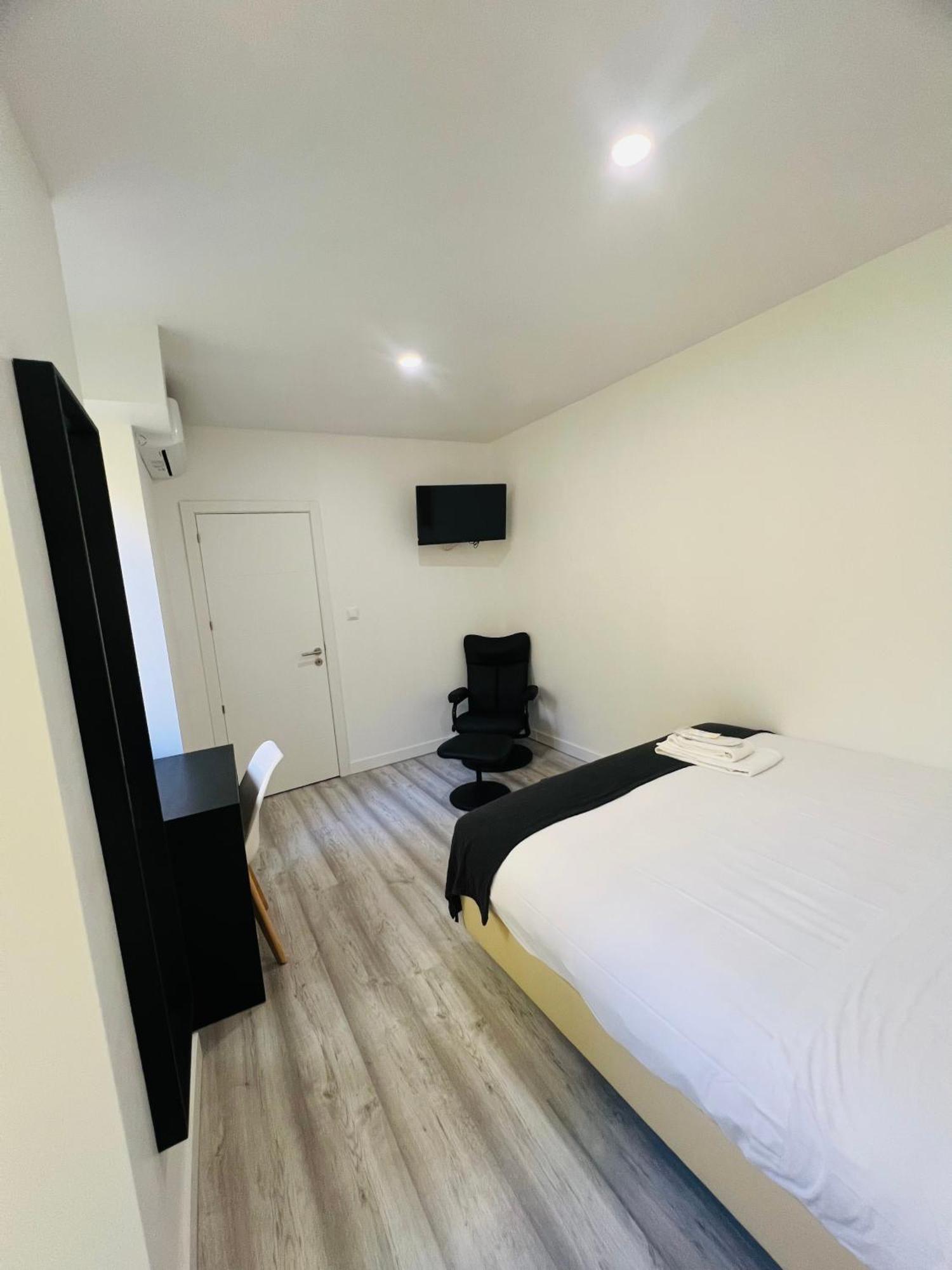 Sao Lazaro Bhuiyan Family Host Hotel Lisbon Luaran gambar